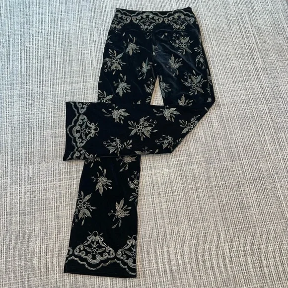 Free People Women's Floral Print Velvet Flared Pants Boho Retro Festival Small - Picture 12 of 14